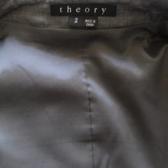 Lightweight Theory suit- like new - Picture 12 of 16